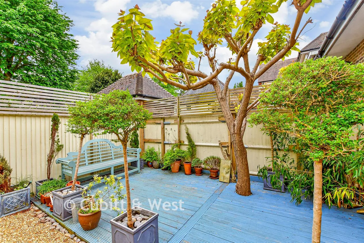 Pears Grove, Southbourne, PO10, photo 14