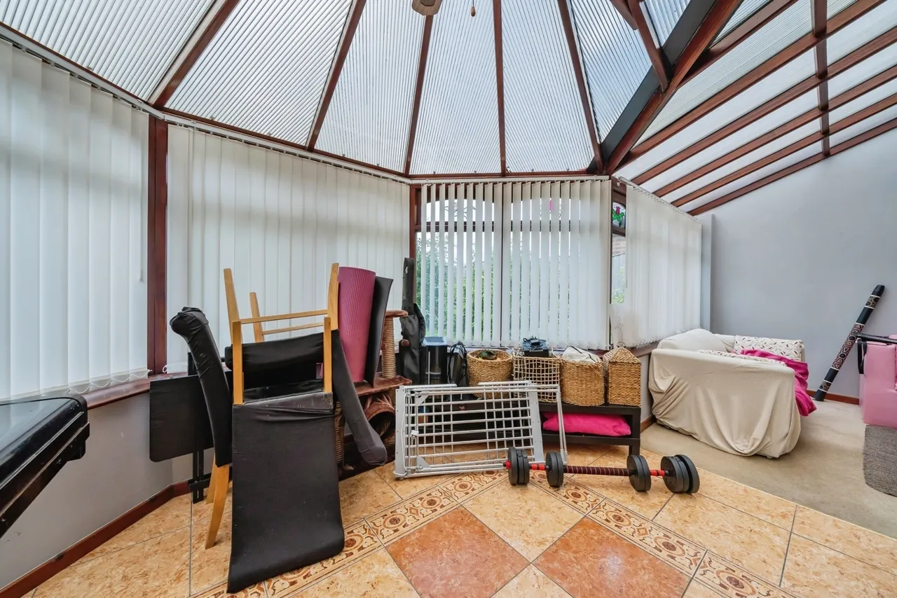 Woodford Close, Thelwall, Warrington, Cheshire, WA4, photo 16