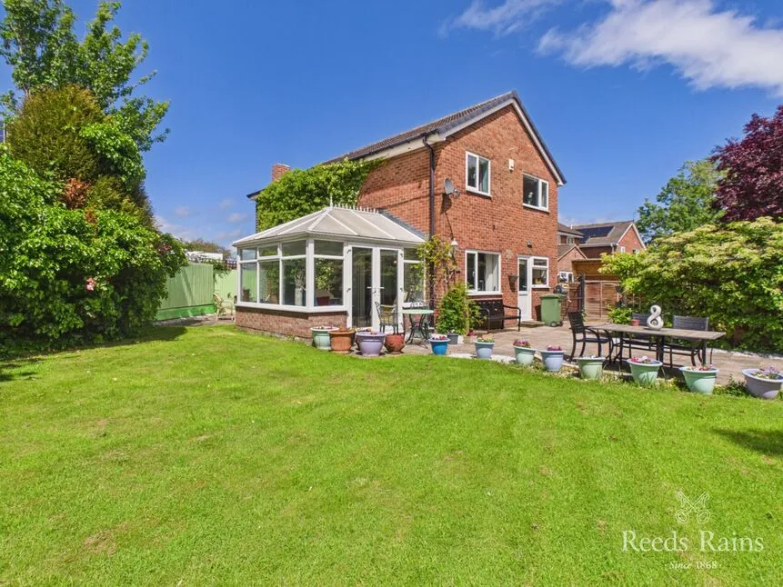 4 bed house for sale — Croxton Close, Fairfield, Stockton-On-Tees, Durham, TS19