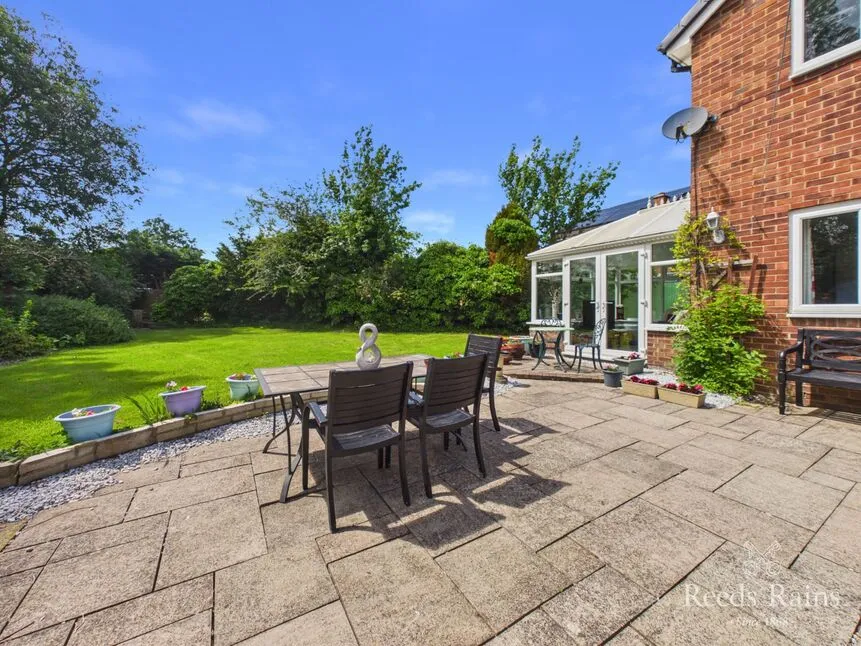 Croxton Close, Fairfield, Stockton-On-Tees, Durham, TS19, photo 9
