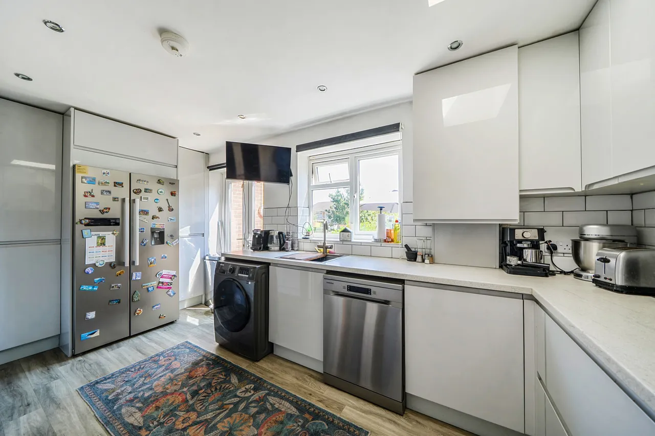 Linden Avenue, Ruislip, HA4, photo 4