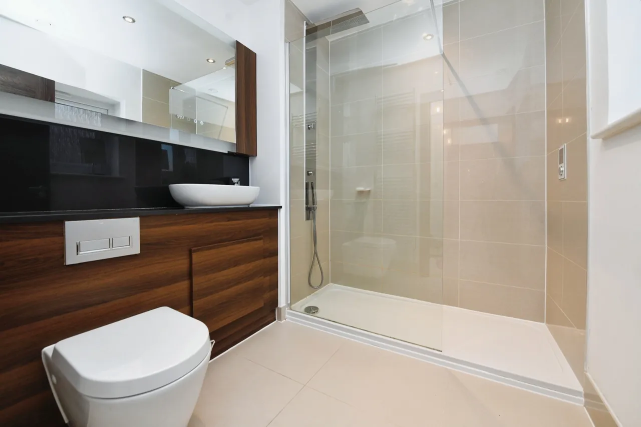 The Causeway, Great Baddow, Chelmsford, Essex, CM2, photo 8