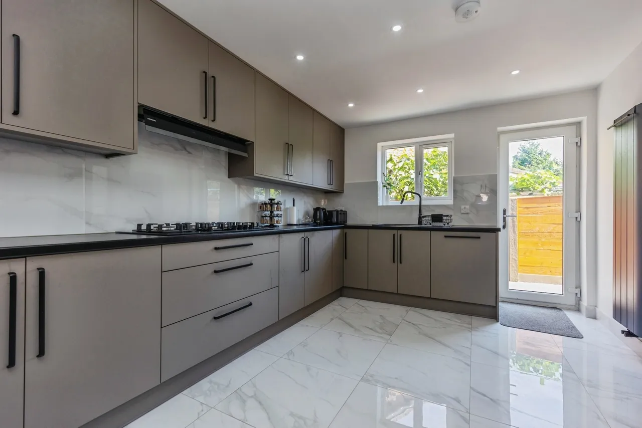 Montcliffe Crescent, Whalley Range, Manchester, M16, photo 17