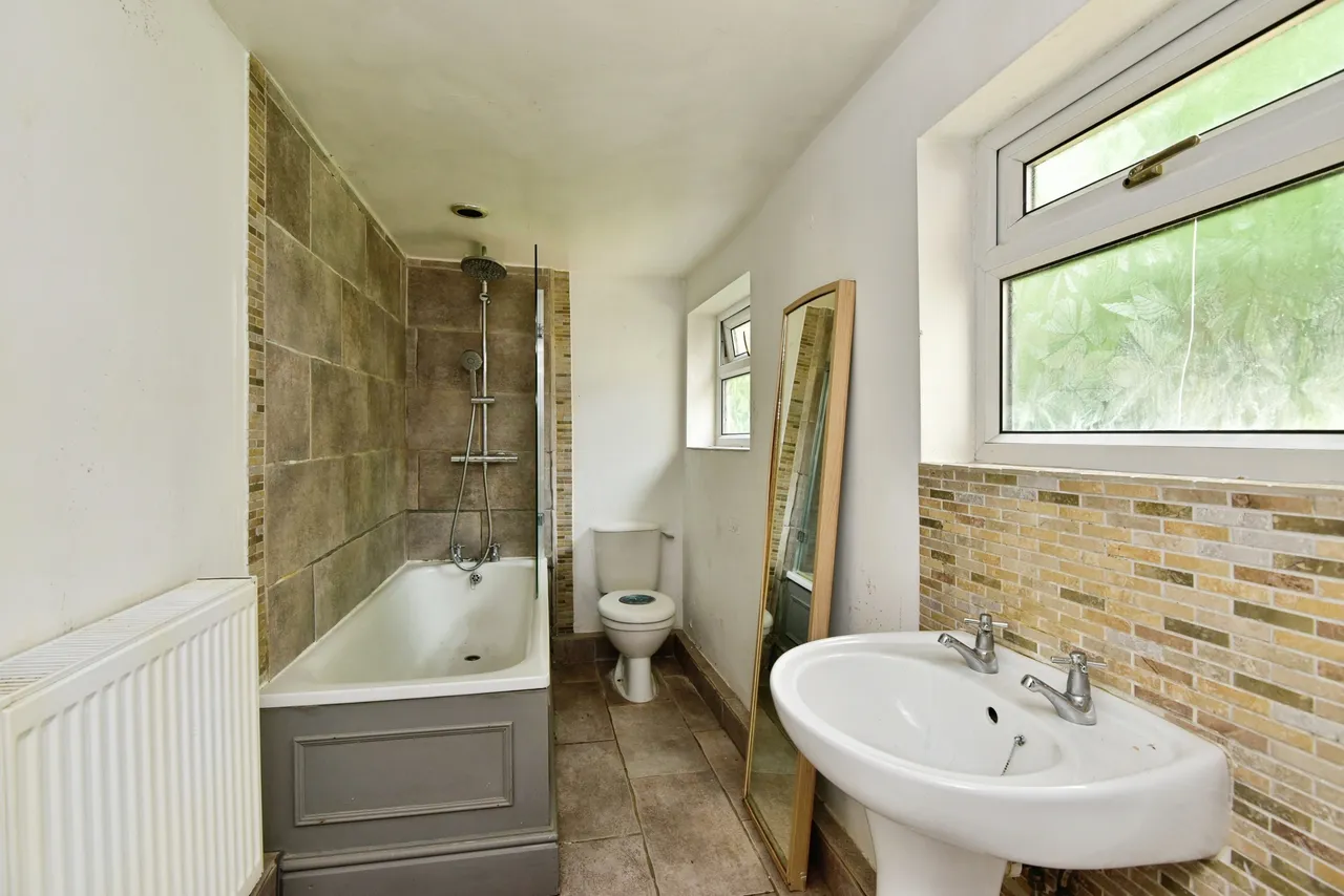 Chester Road, Stoke-On-Trent, ST7, photo 9