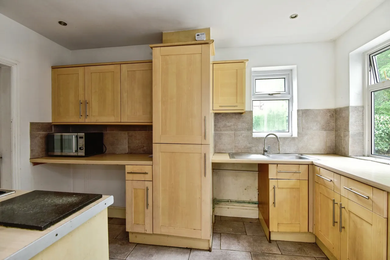 Chester Road, Stoke-On-Trent, ST7, photo 4