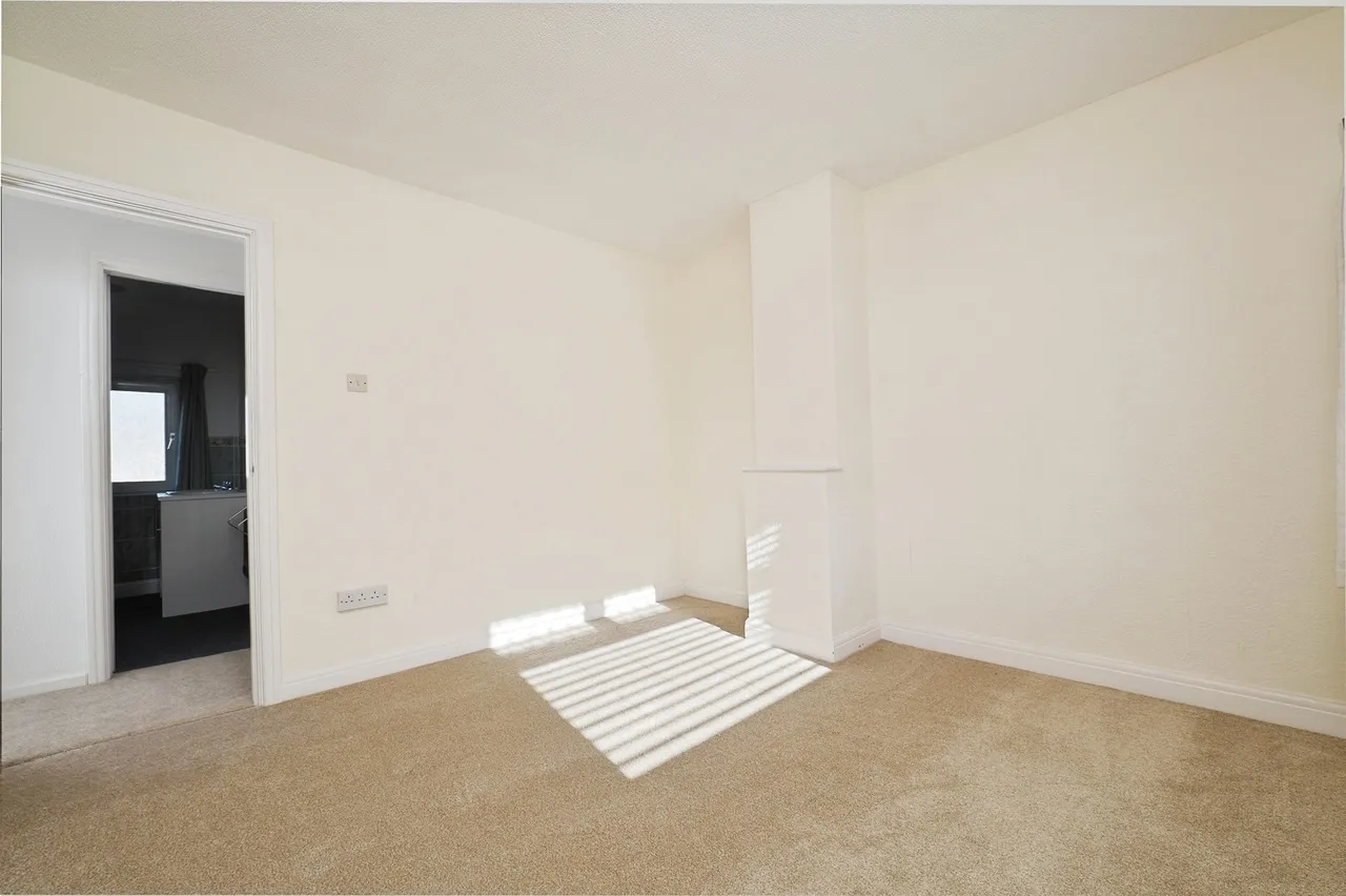 North Hill Crescent, Hucknall, Nottingham, Nottinghamshire, NG15, photo 7