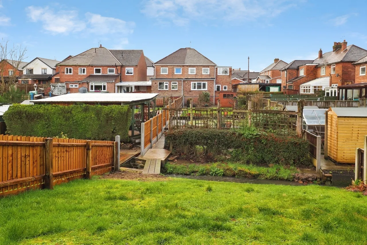 North Hill Crescent, Hucknall, Nottingham, Nottinghamshire, NG15, photo 14