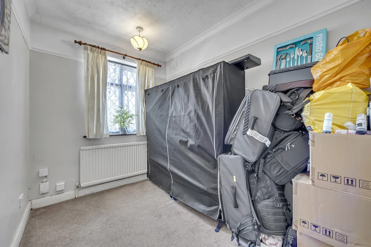 Victoria Avenue, Romford, RM5, photo 11