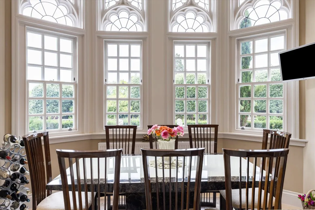 Holloway Drive, Virginia Water, GU25, photo 6