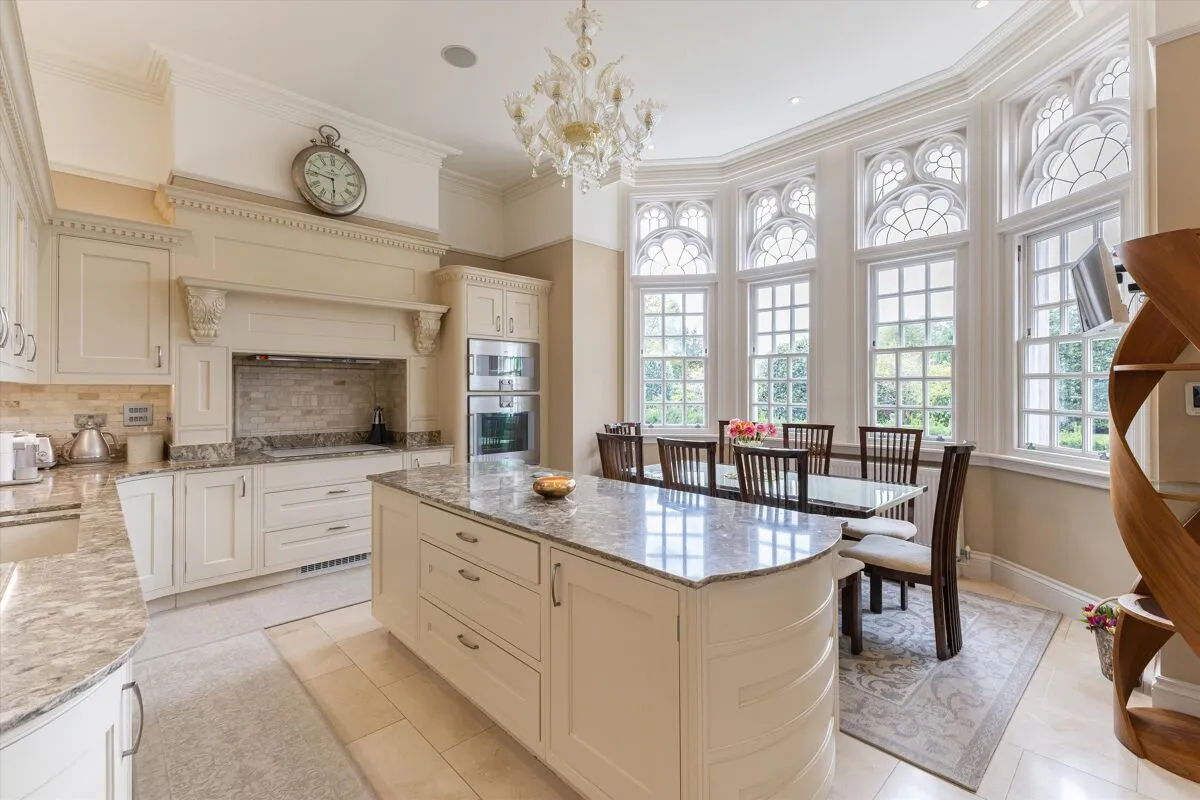 Holloway Drive, Virginia Water, GU25, photo 4