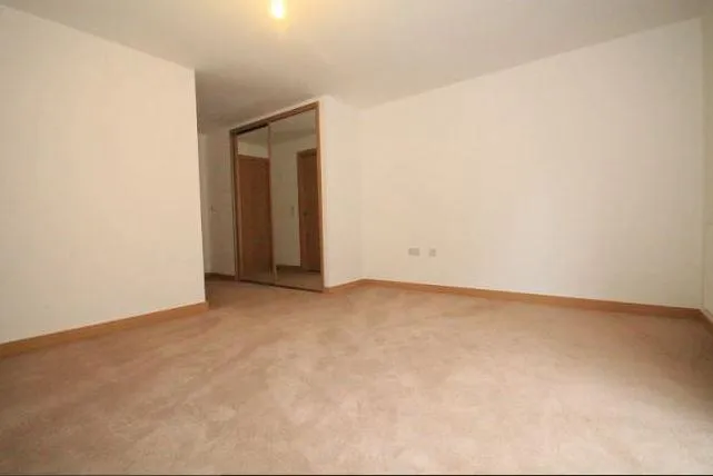 Zodiac Close, Edgware, HA8, photo 3