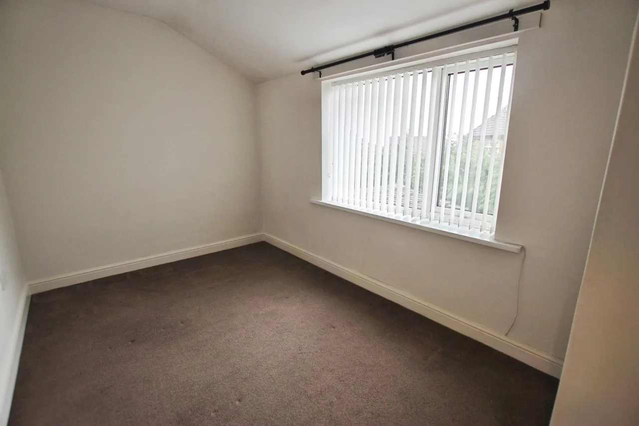 Yewtree Avenue, St Helens, WA9, photo 10