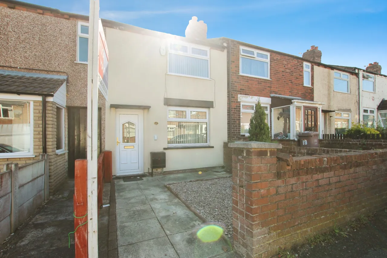 2 bed house to rent, Yewtree Avenue, St Helens, WA9