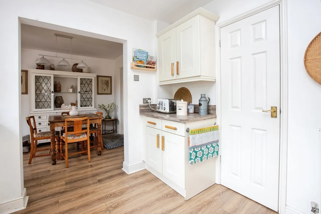 Pemberley Chase, Sutton-in-Ashfield, Nottinghamshire, NG17, photo 8