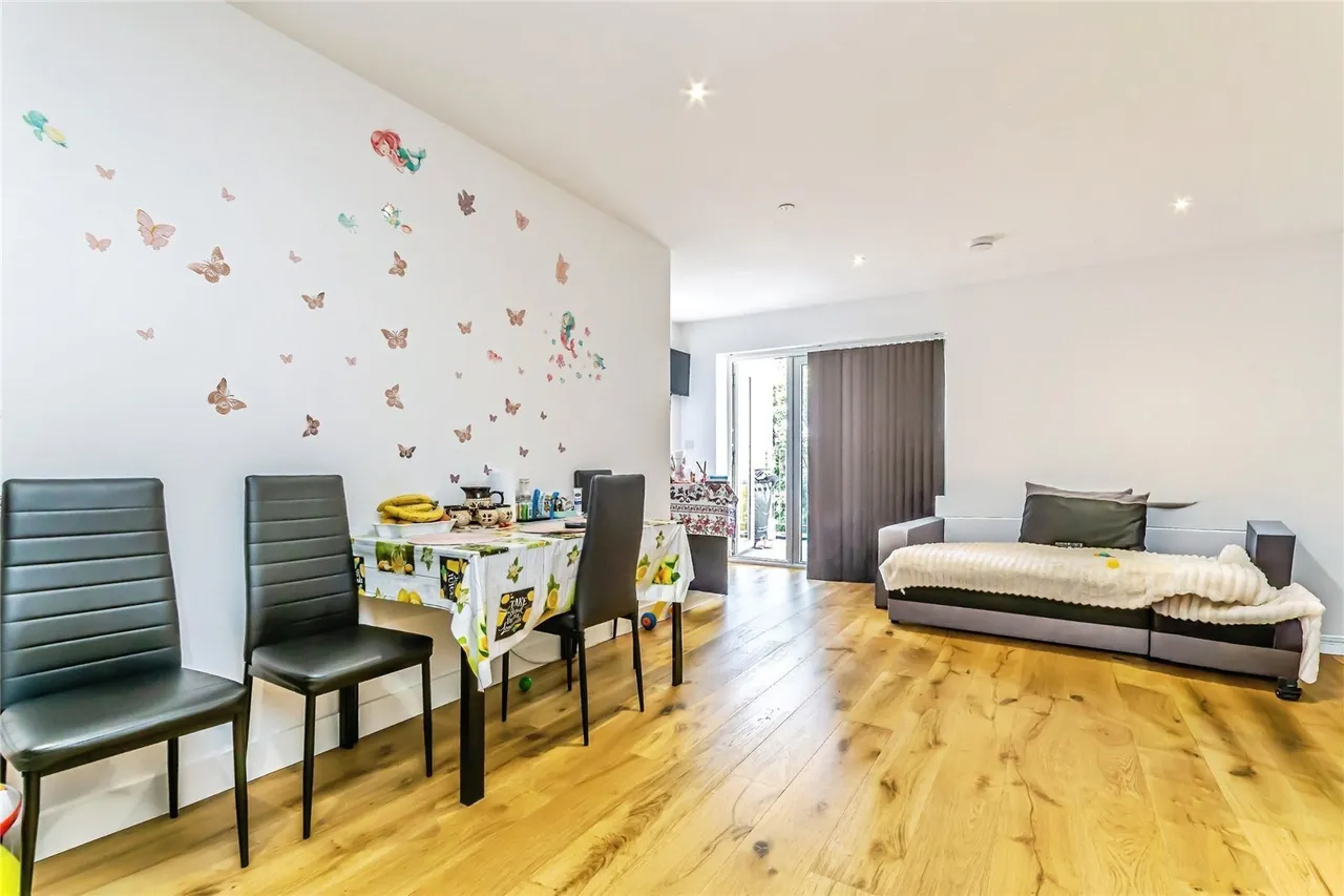 Russell Hill, Purley, CR8, photo 7