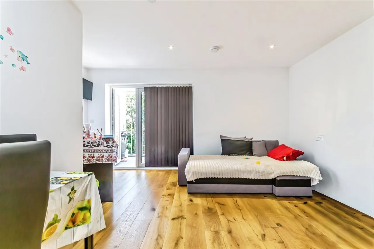 Russell Hill, Purley, CR8, photo 8