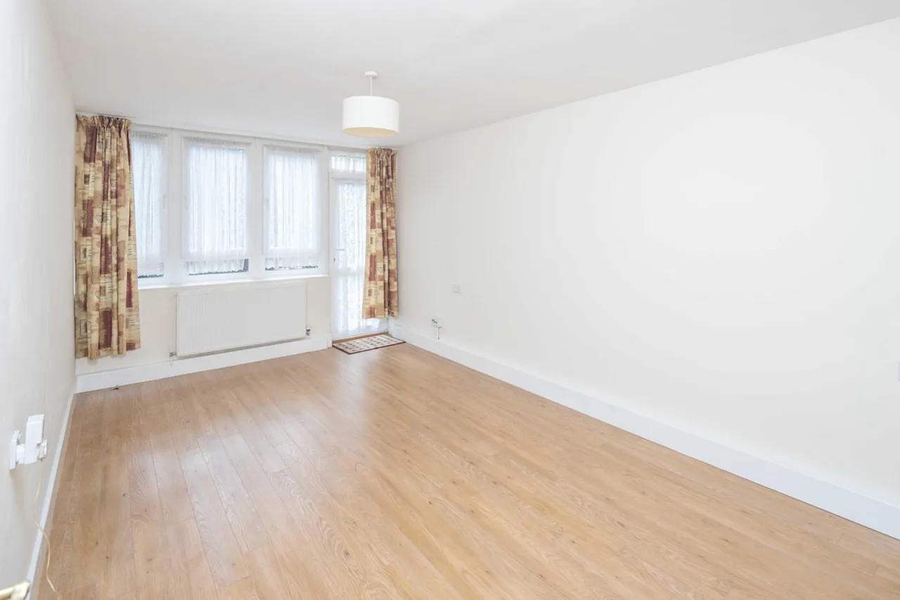 Loddiges Road, E9, photo 4
