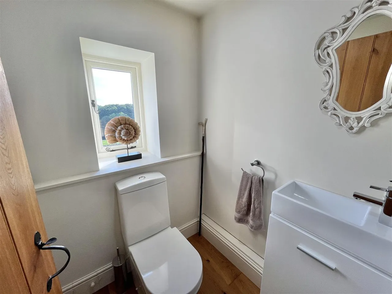 Church Road, Mellor, SK6, photo 12