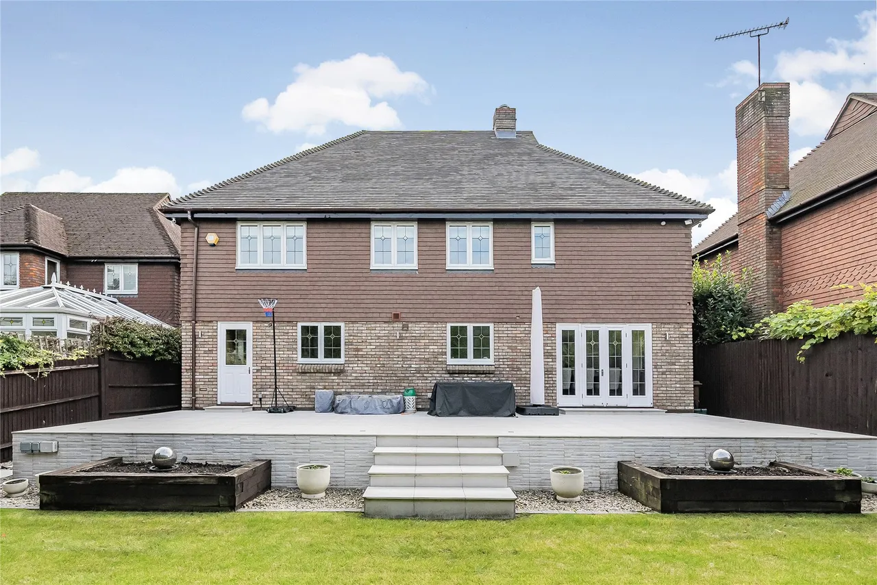 Springfield, Lightwater, GU18, photo 23