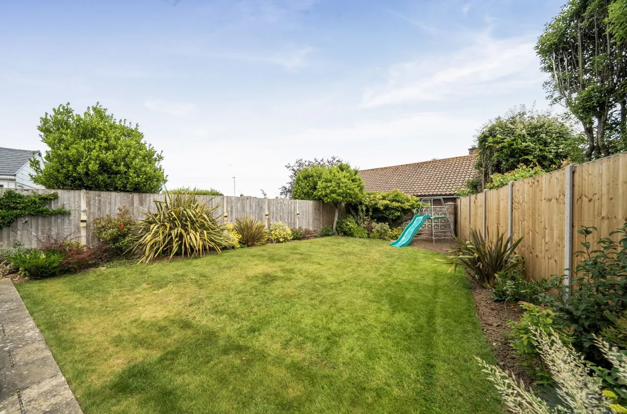 Wroxham Way, Felpham, PO22, photo 27