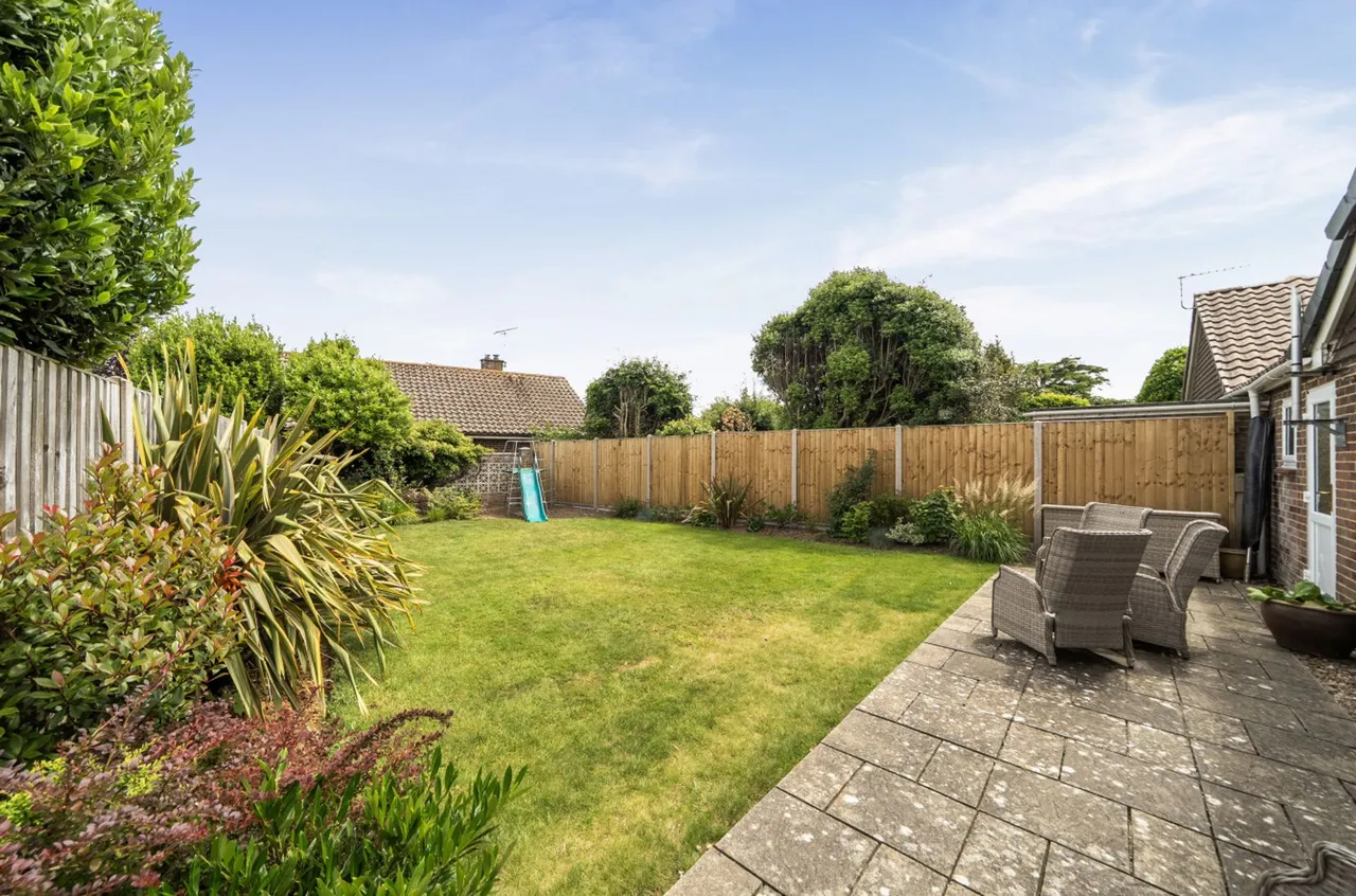 Wroxham Way, Felpham, PO22, photo 28