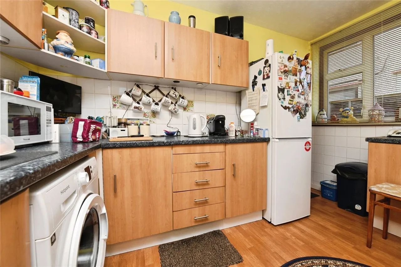 West Road, Shoeburyness, Southend-on-Sea, Essex, SS3, photo 12