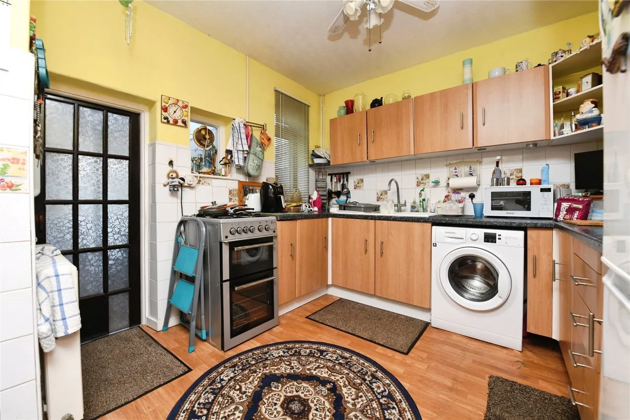 West Road, Shoeburyness, Southend-on-Sea, Essex, SS3, photo 8