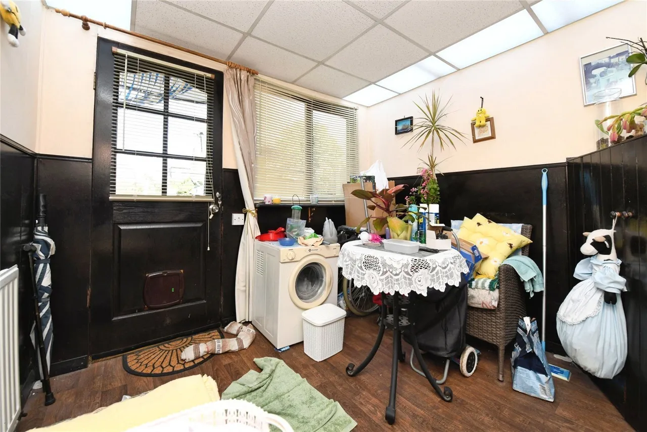 West Road, Shoeburyness, Southend-on-Sea, Essex, SS3, photo 13