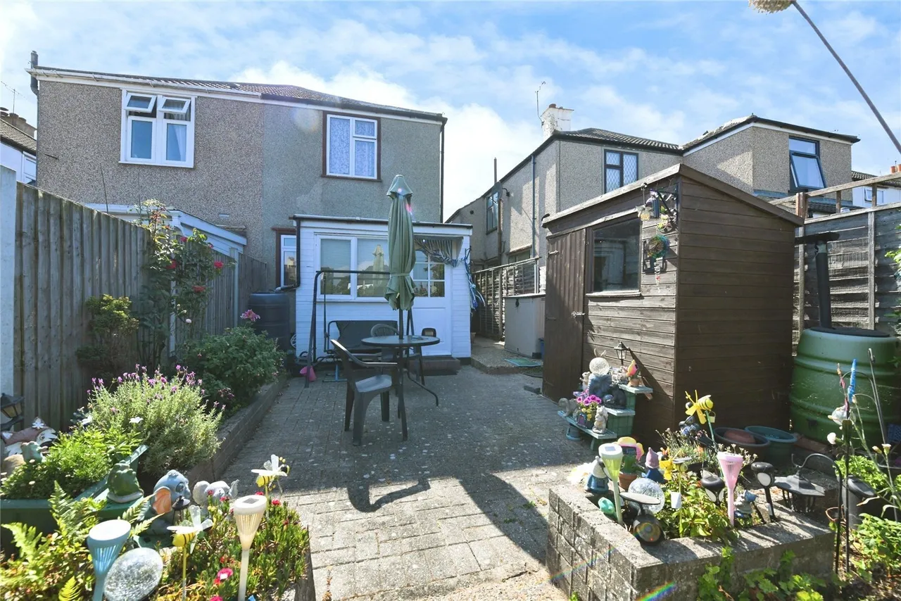 West Road, Shoeburyness, Southend-on-Sea, Essex, SS3, photo 22