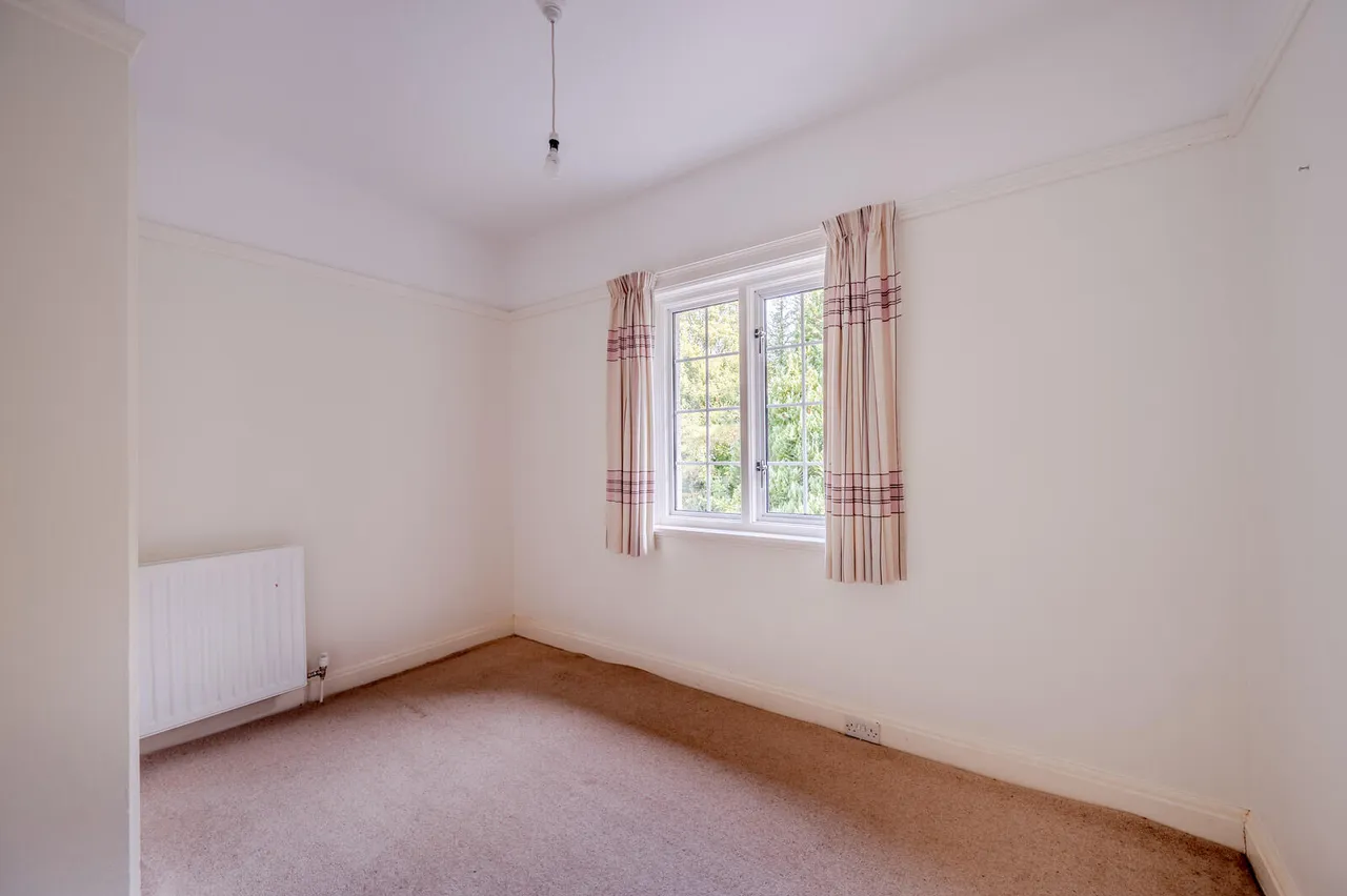 Glen Road, holywood, BT18, photo 26
