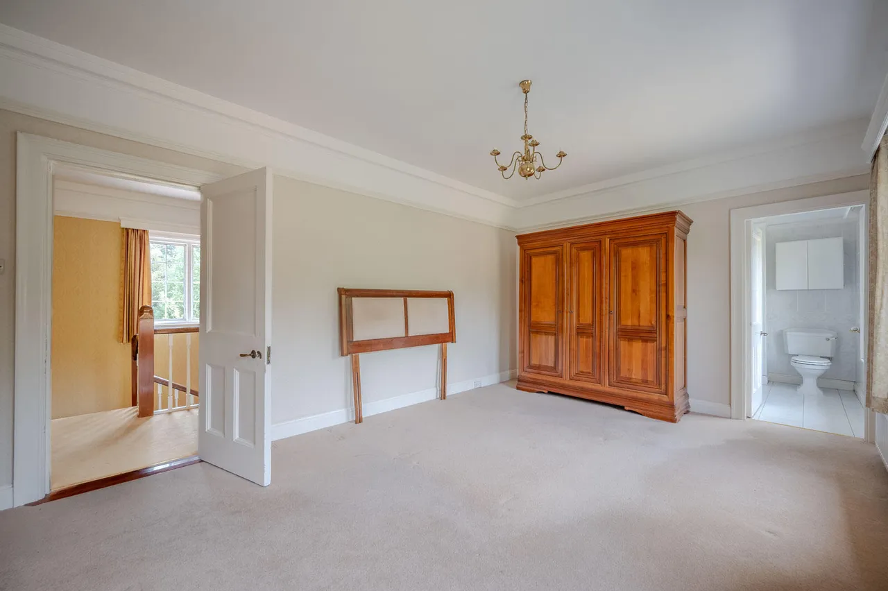 Glen Road, holywood, BT18, photo 21