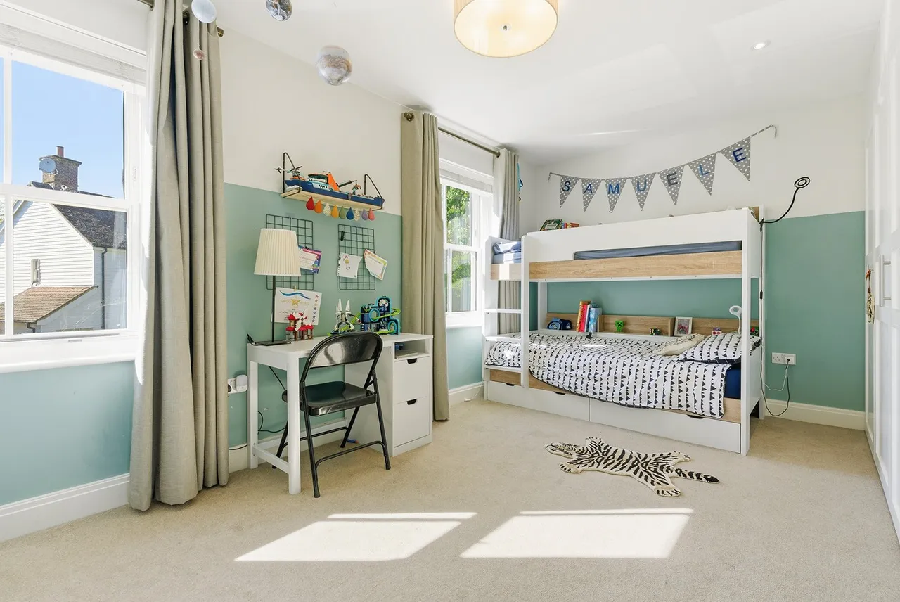 Orchard Green, Beaconsfield, HP9, photo 14