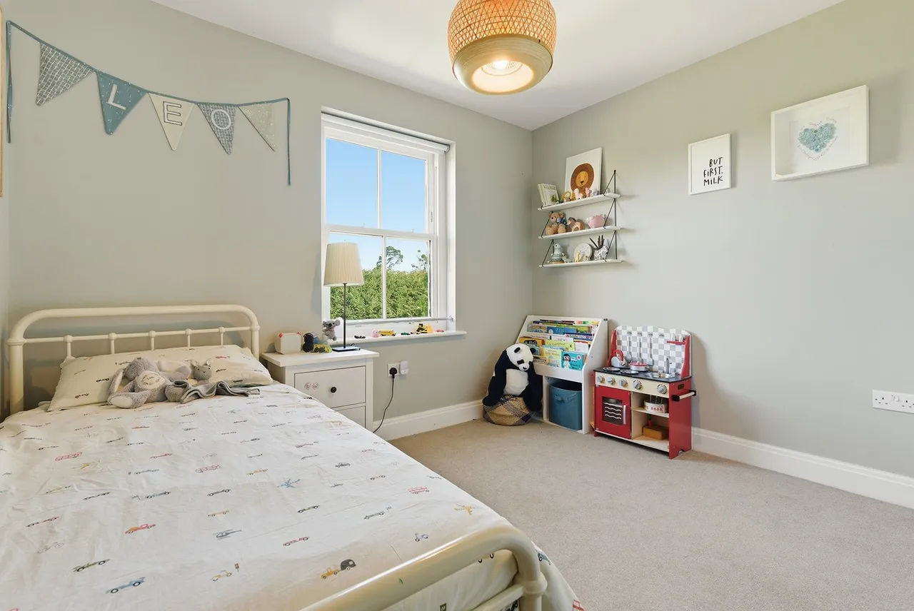 Orchard Green, Beaconsfield, HP9, photo 13