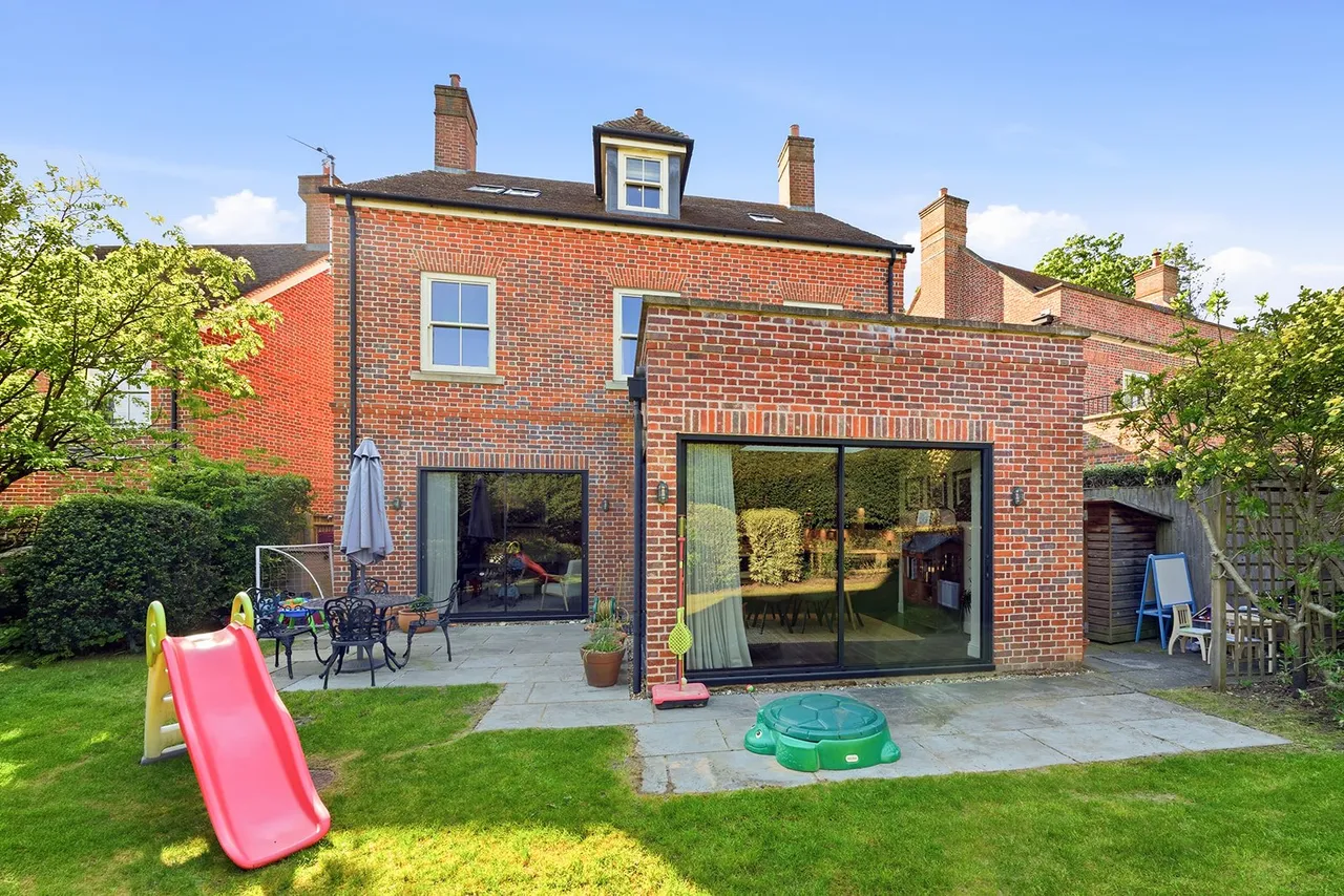 Orchard Green, Beaconsfield, HP9, photo 16