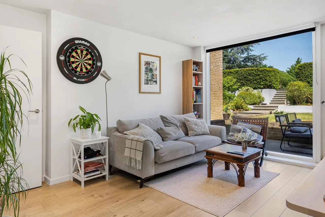 London Road, St Albans, AL1, photo 5