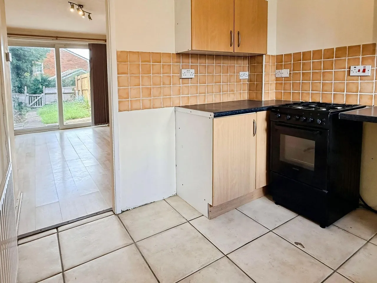 Hayden Avenue, Oadby, LE2, photo 8