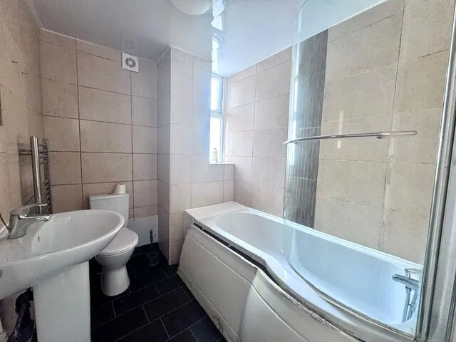 Battenberg Road, Bolton, BL1, photo 8