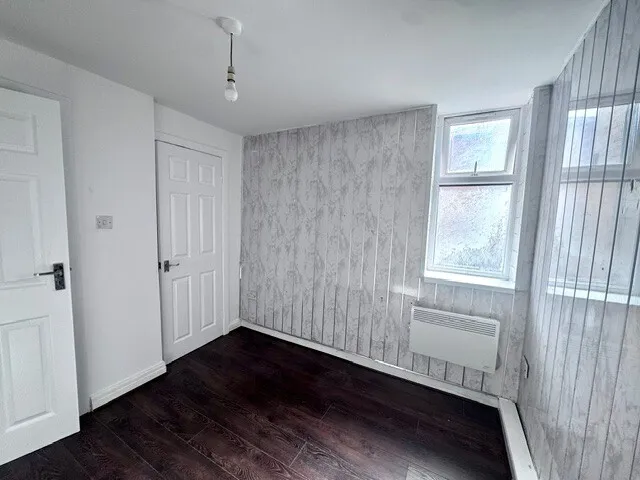 Battenberg Road, Bolton, BL1, photo 5