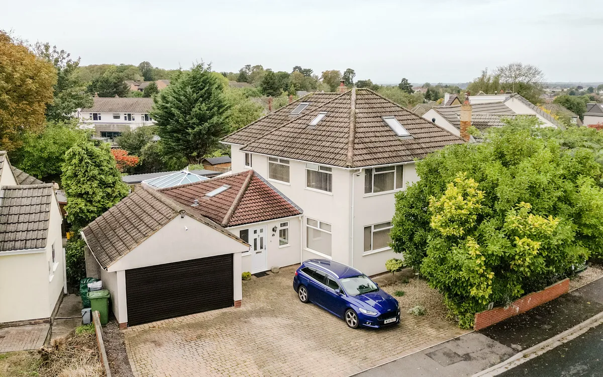 Charnhill Crescent, Mangotsfield, BS16, photo 2