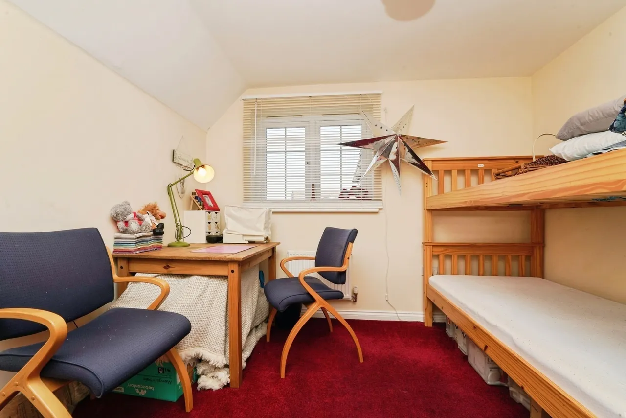 Barnpear Court, Tuffley, Gloucester, Gloucestershire, GL4, photo 15