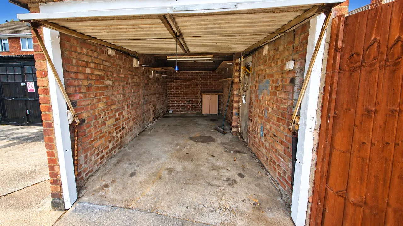 Mill Road, Aveley, RM15, photo 16