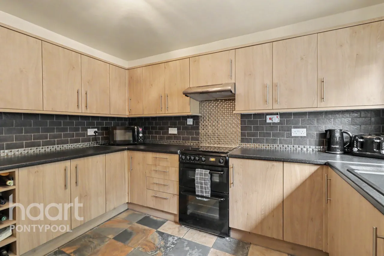 Hill Street, Pontypool, NP4, photo 10