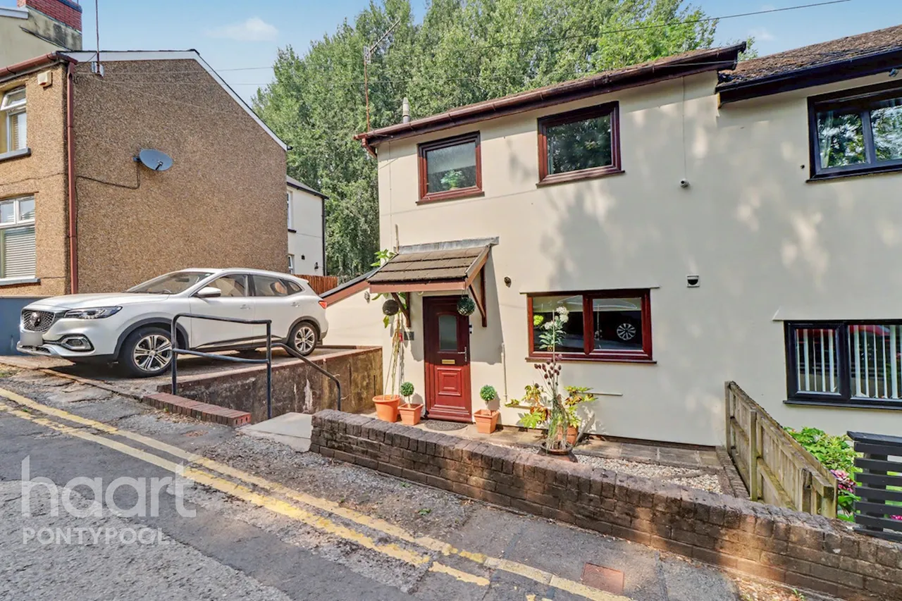 Hill Street, Pontypool, NP4, photo 2