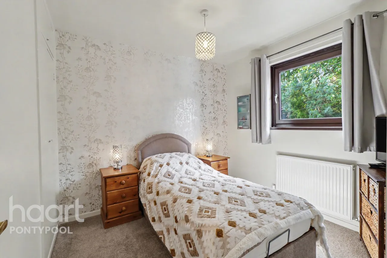 Hill Street, Pontypool, NP4, photo 13