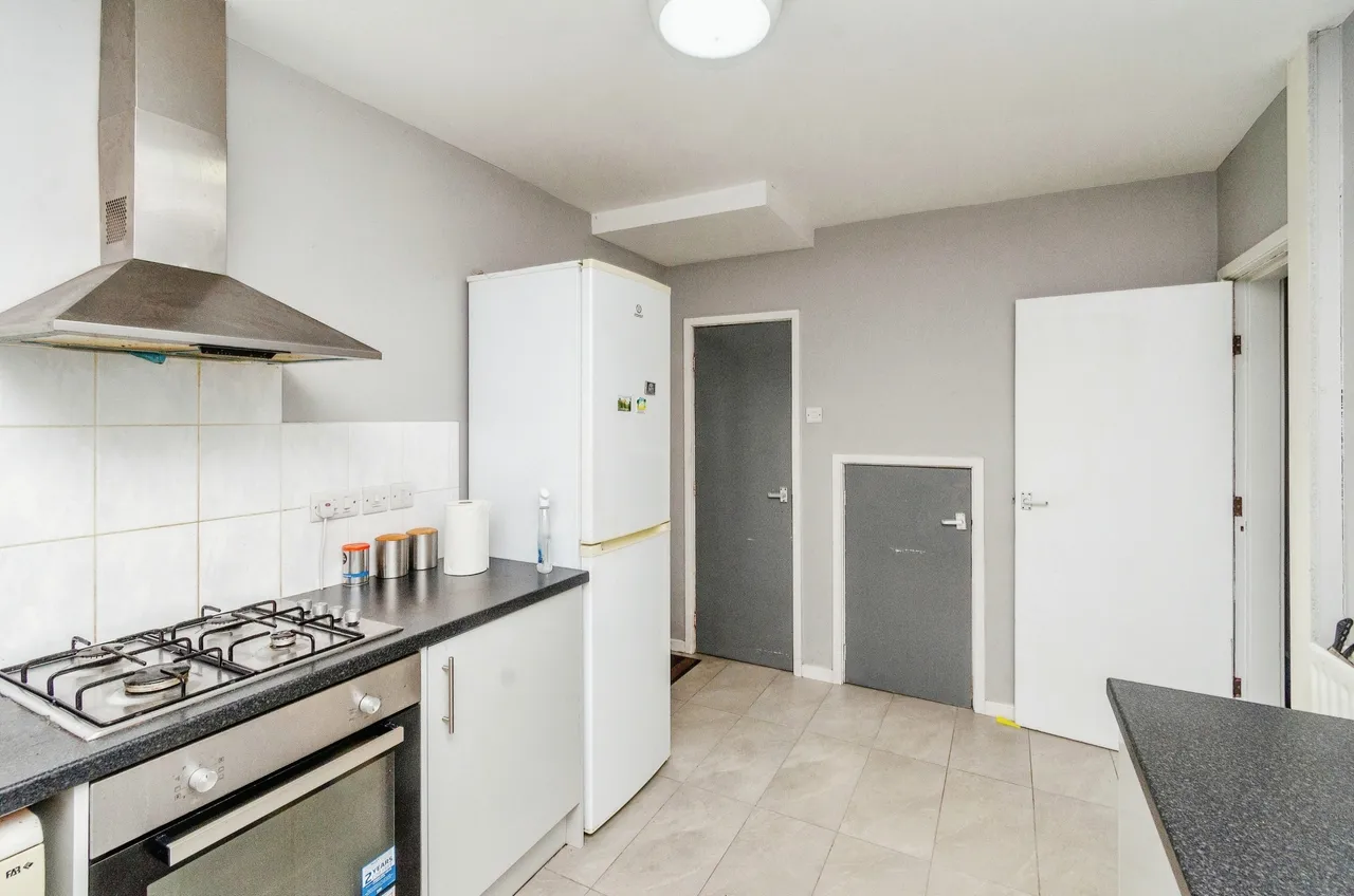 Warner Place, Walsall, WS3, photo 3