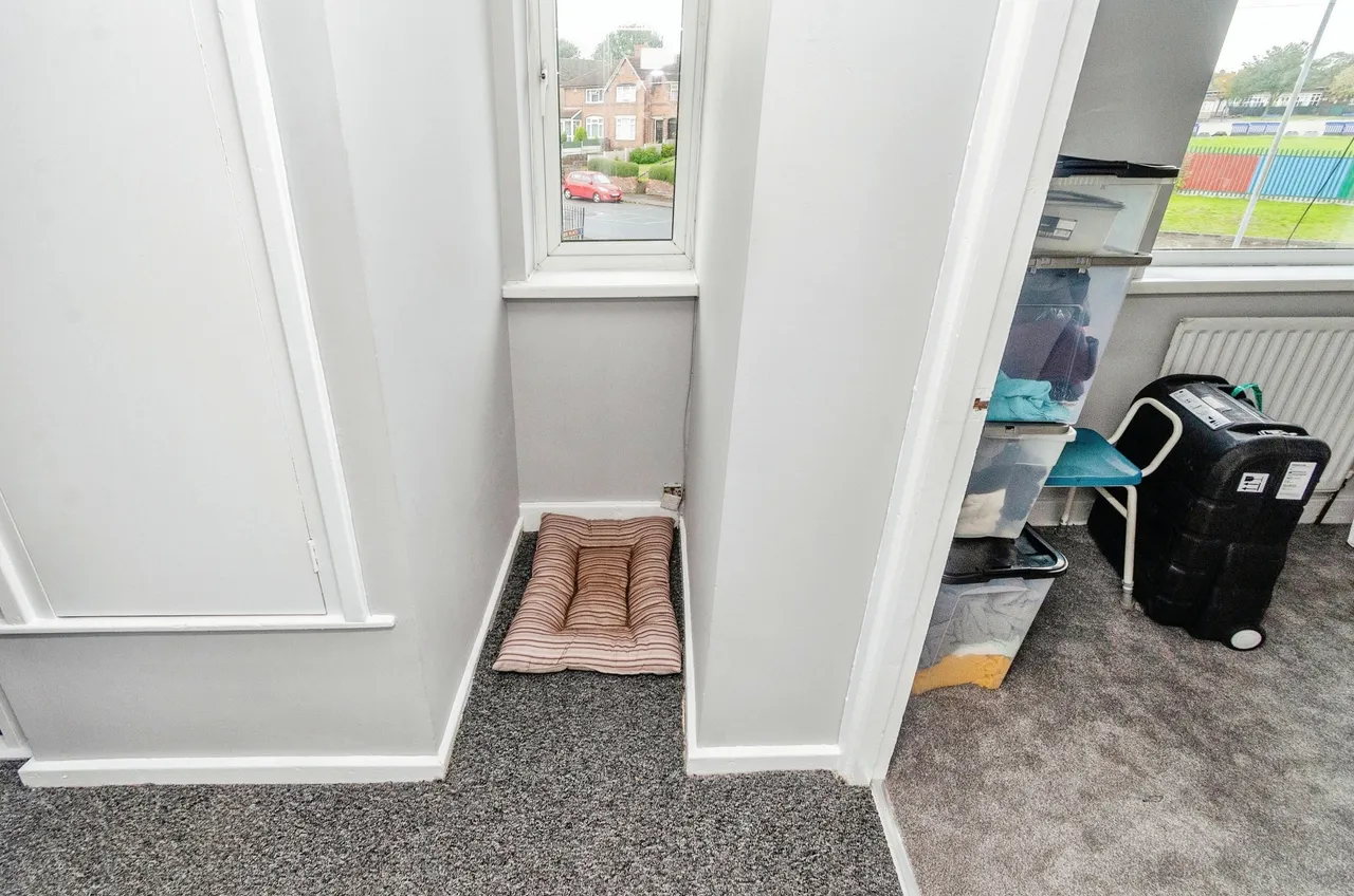 Warner Place, Walsall, WS3, photo 8