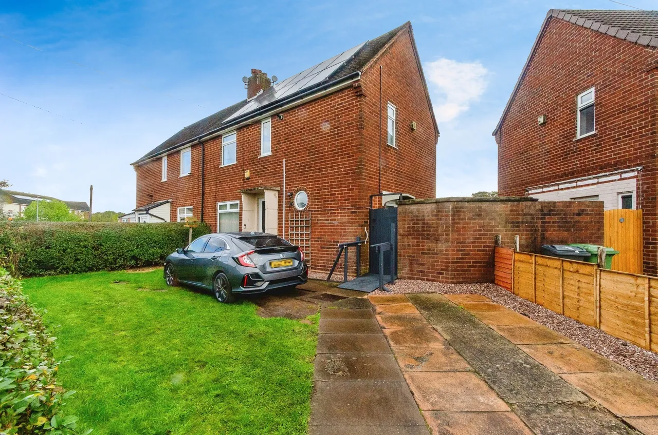 3 bed house for sale — Warner Place, Walsall, WS3