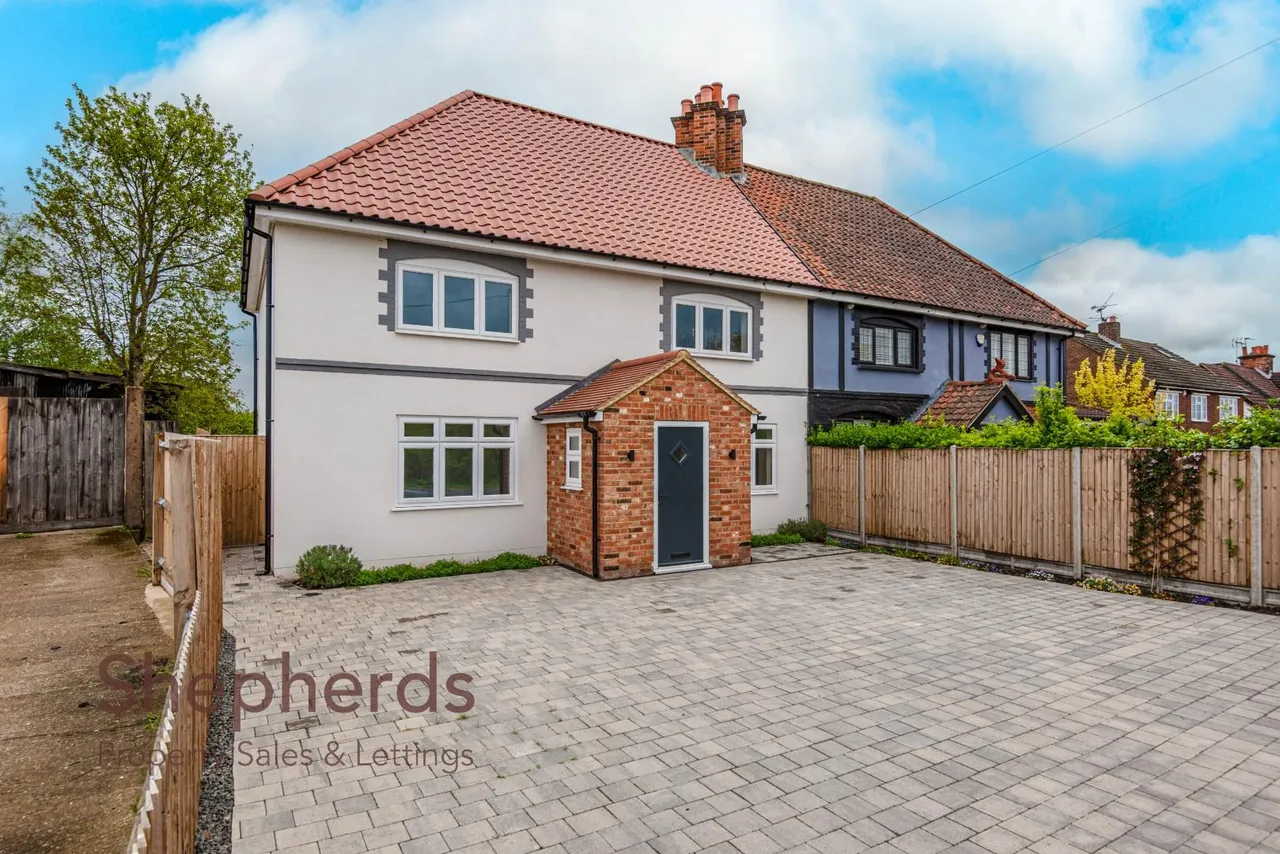 4 bed house for sale, Crooked Mile, Waltham Abbey, EN9