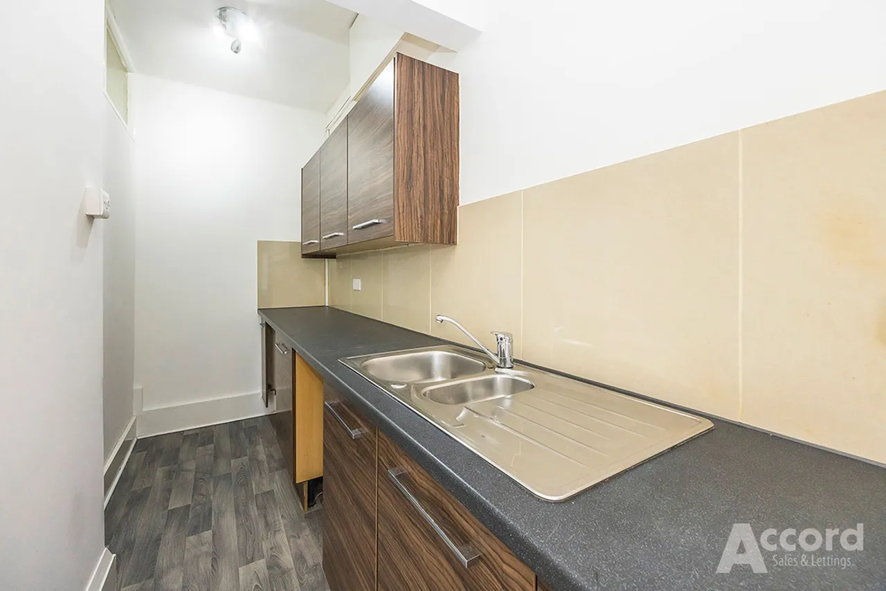 Astra Close, Hornchurch, RM12, photo 6