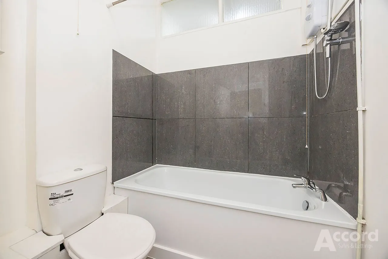 Astra Close, Hornchurch, RM12, photo 4